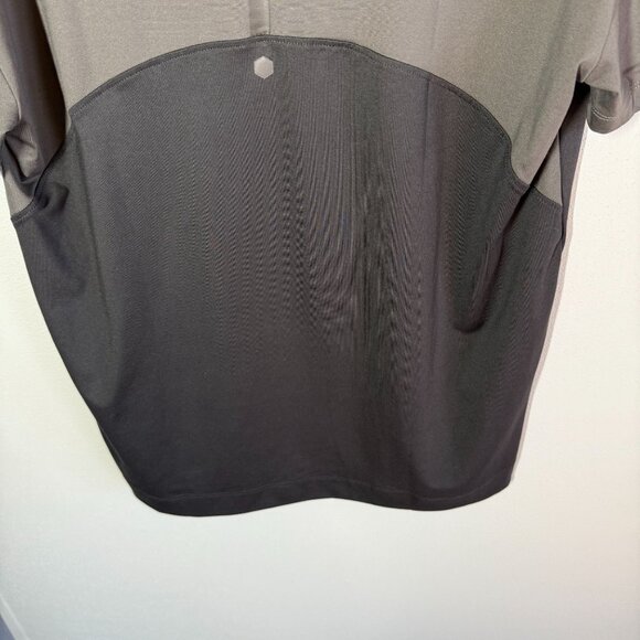 NWT Under Armour Womens HeatGear Compression Short Sleeve T-Shirt Small Loose - Picture 6 of 12